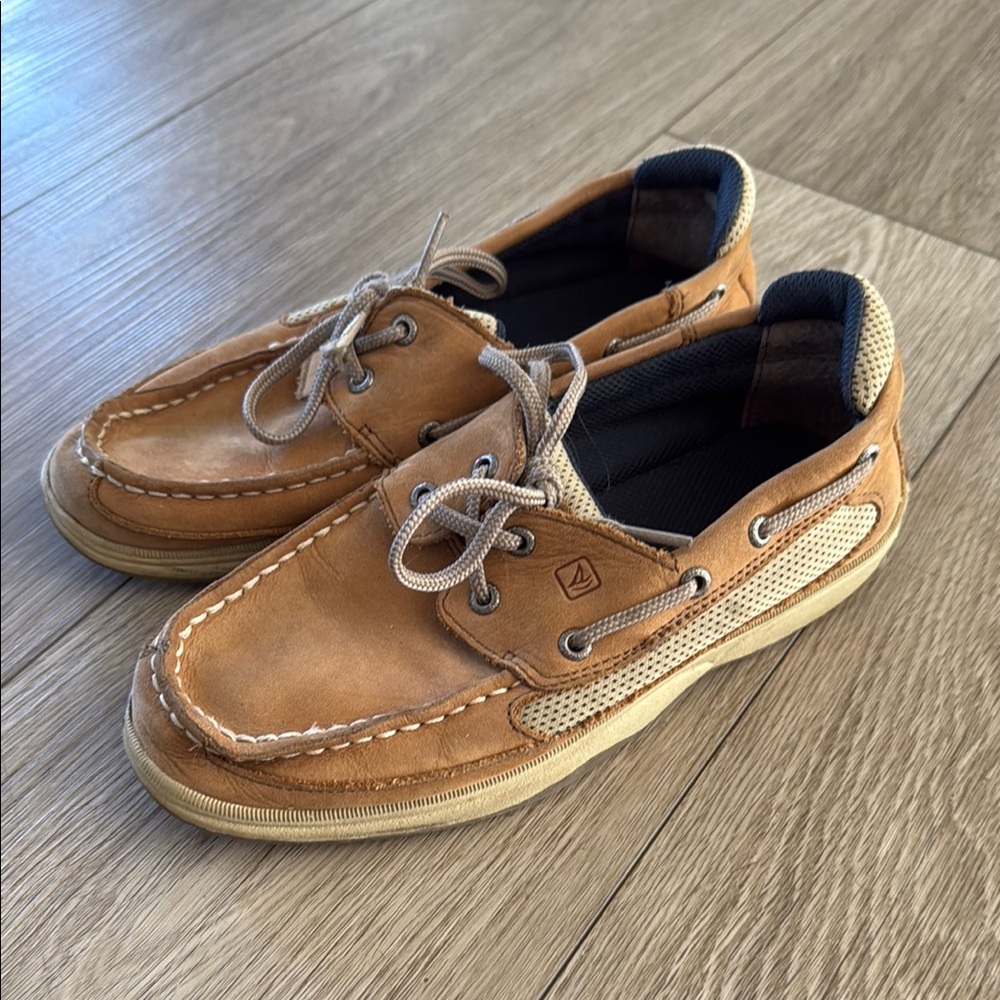 Sperry topsider Boys boat shoes size kids 4